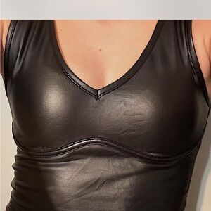 Black Fitted Tank Top